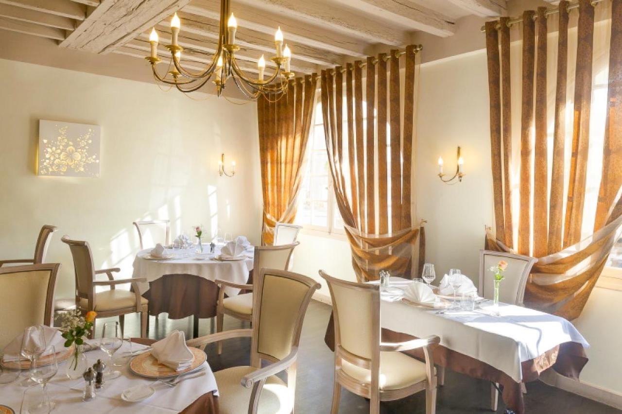 Logis Hotel & Restaurant Du Sauvage La Ferte-Gaucher Экстерьер фото
