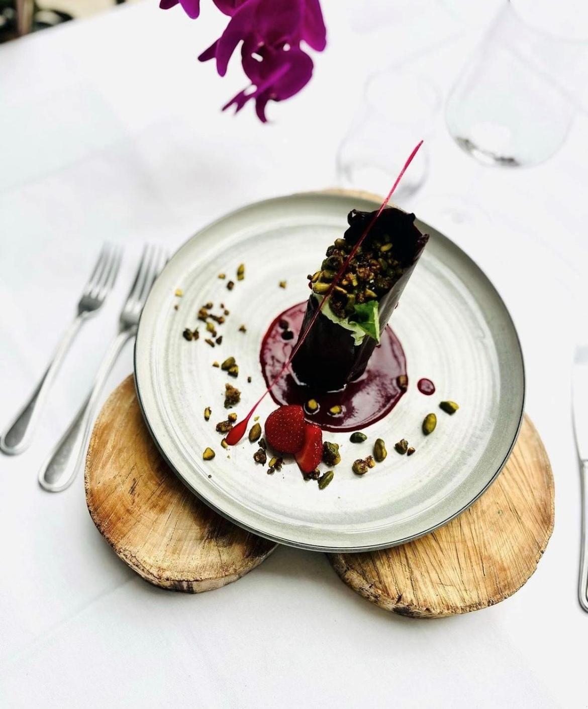 Logis Hotel & Restaurant Du Sauvage La Ferte-Gaucher Экстерьер фото